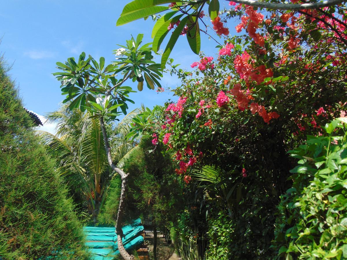 Sister Bungalow Hotell Gili Air Exteriör bild